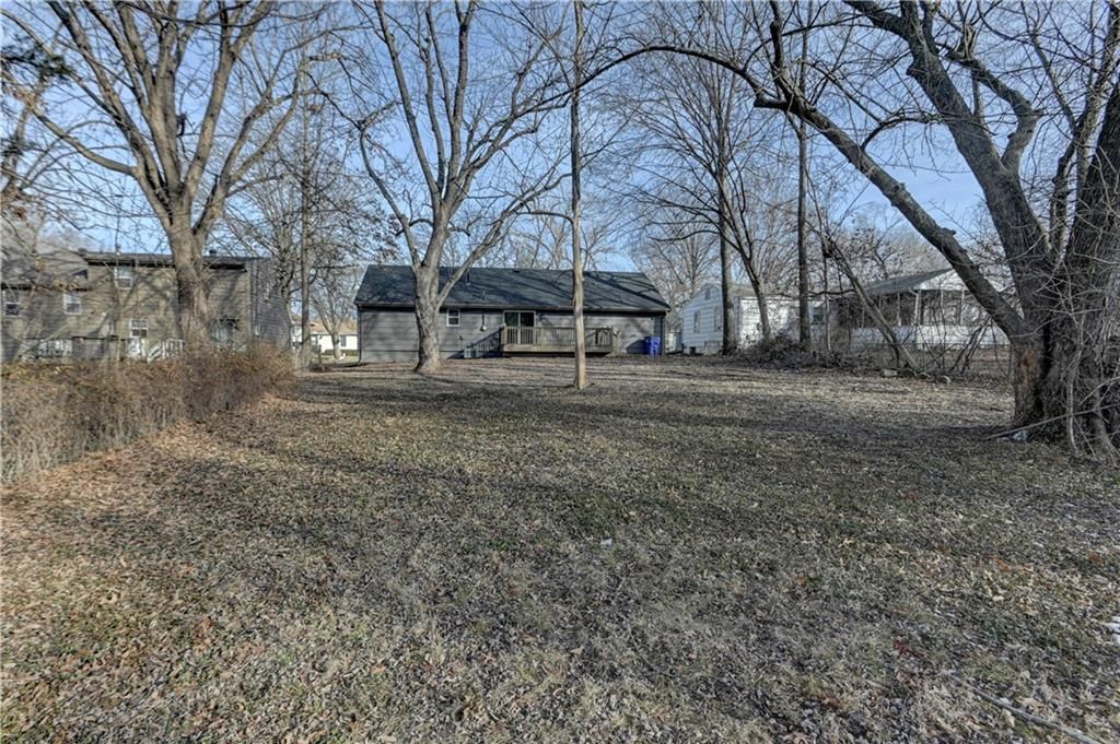 13310 Donnelly Avenue — photo 42