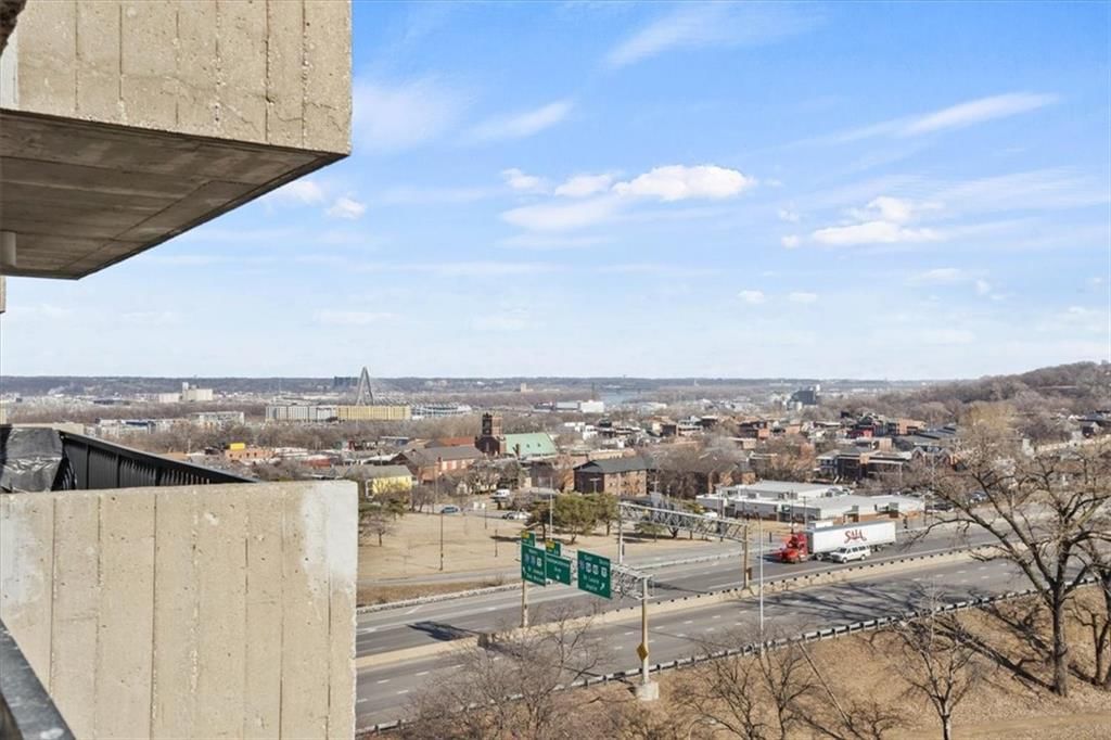 600 Admiral Boulevard — photo 14