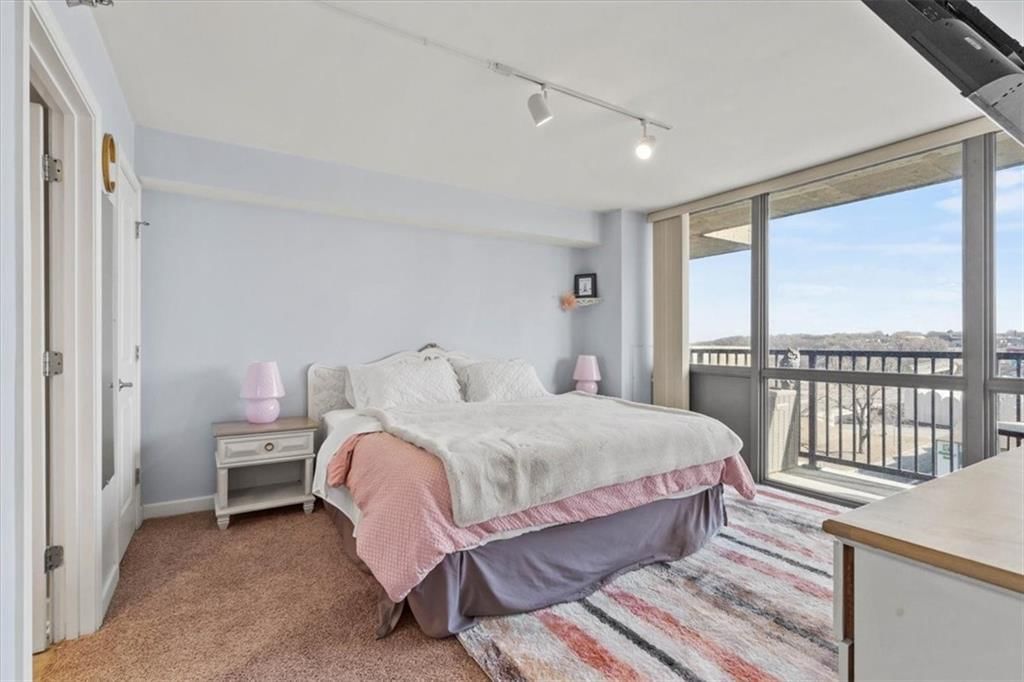 600 Admiral Boulevard — photo 15