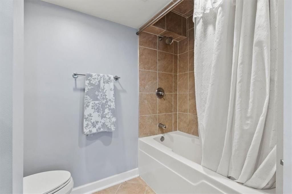600 Admiral Boulevard — photo 19