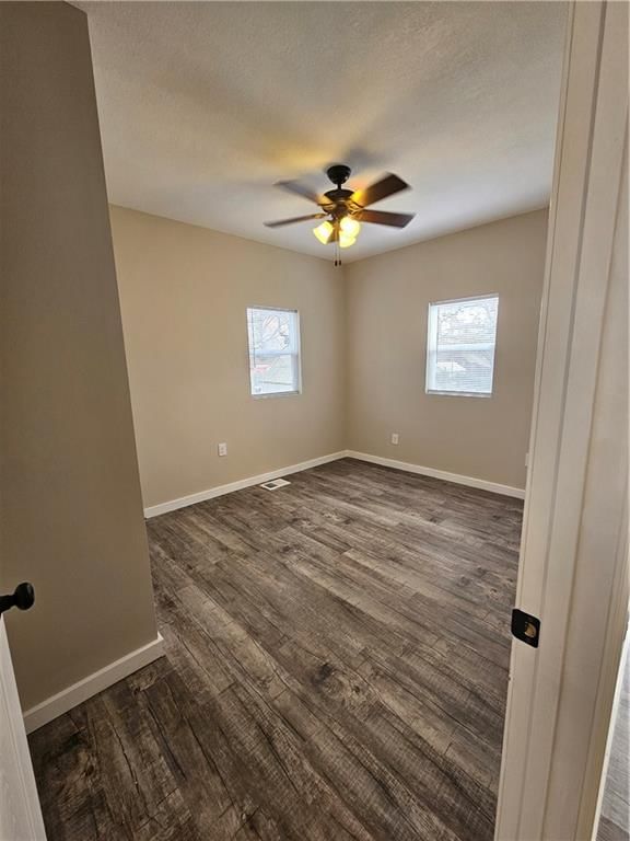 1107 Ottawa Street — photo 27