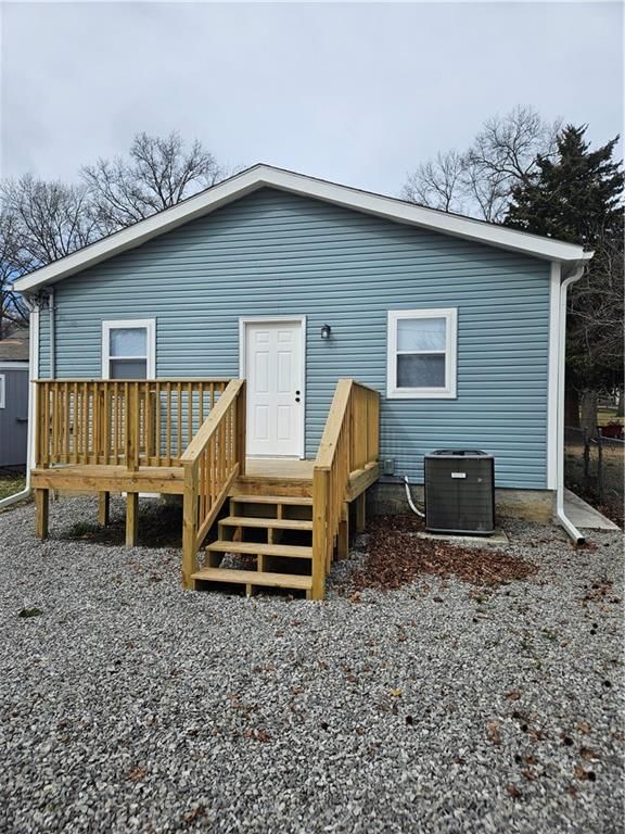 1107 Ottawa Street — photo 32