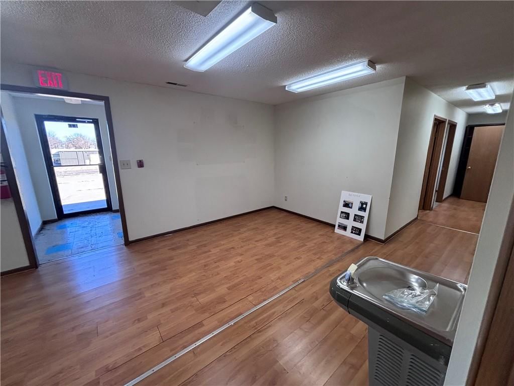 104 Bush Street — photo 10