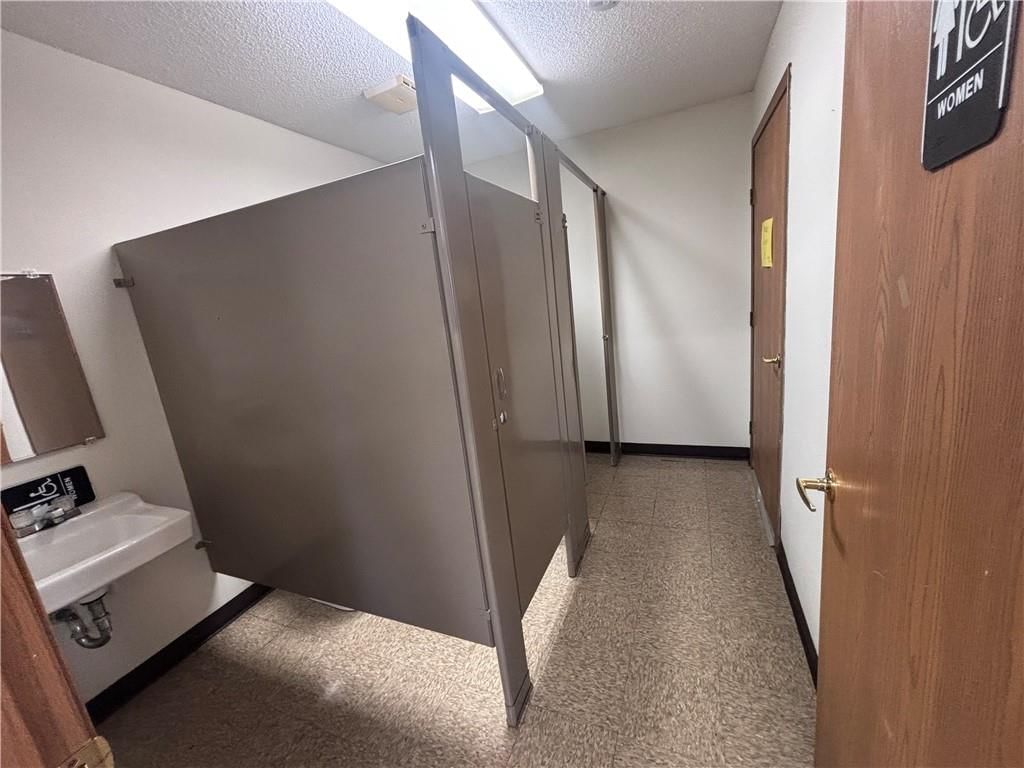 104 Bush Street — photo 13