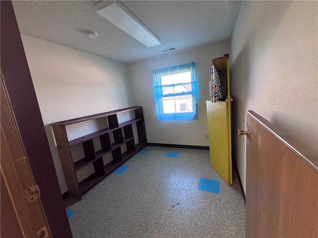 104 Bush Street — photo 14