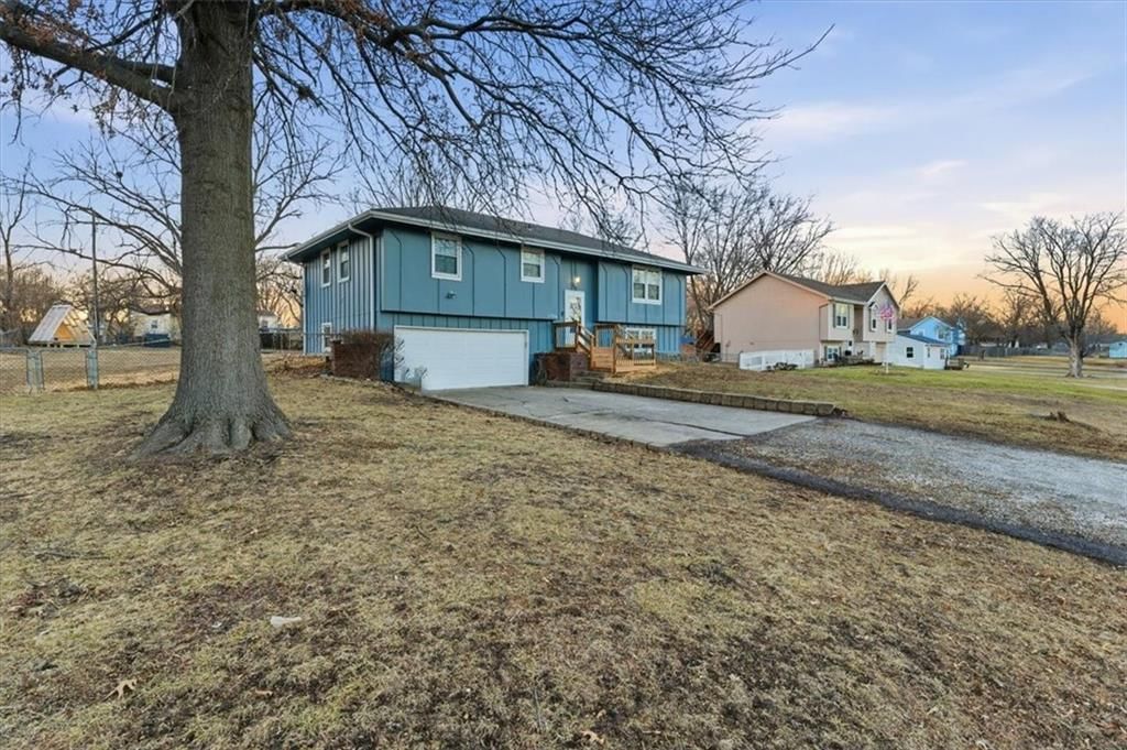 16004 Terry Avenue, Belton, MO