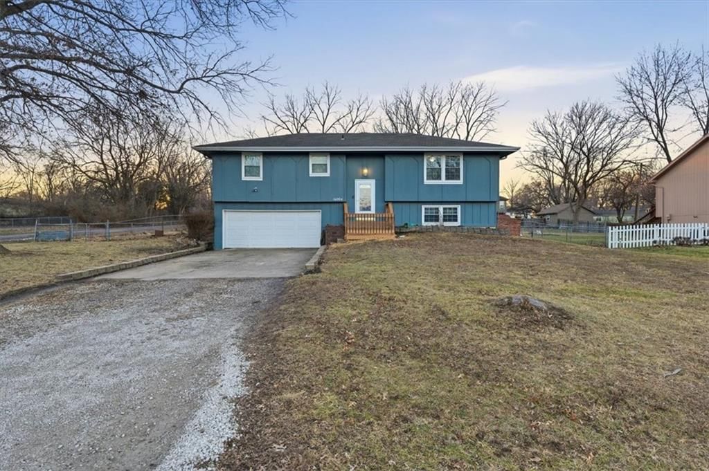 16004 Terry Avenue — photo 2
