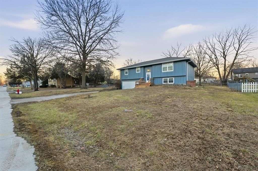 16004 Terry Avenue — photo 3