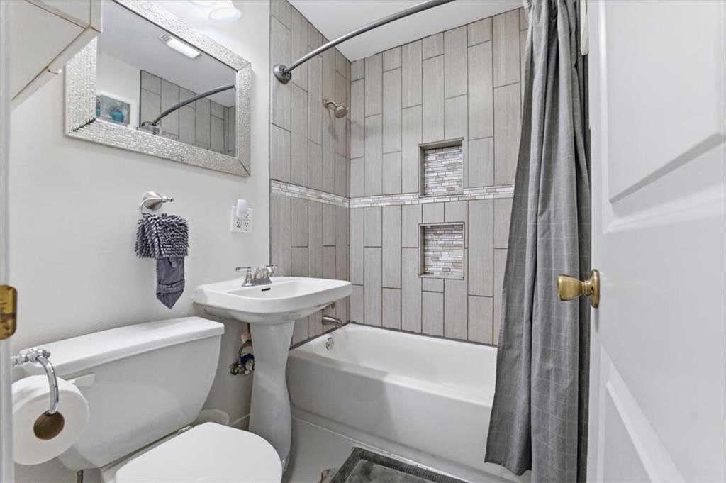 16004 Terry Avenue — photo 19