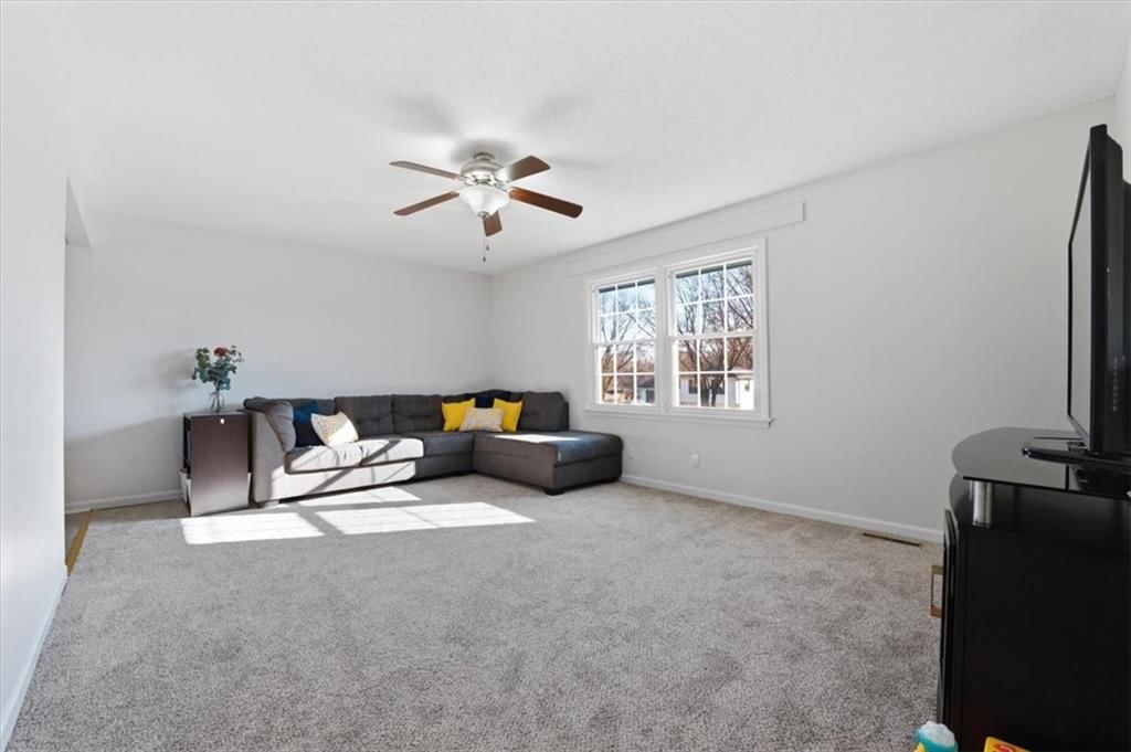 16004 Terry Avenue — photo 22