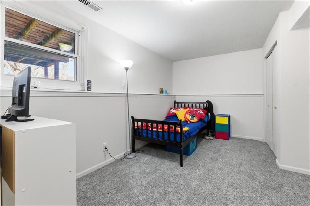 16004 Terry Avenue — photo 26