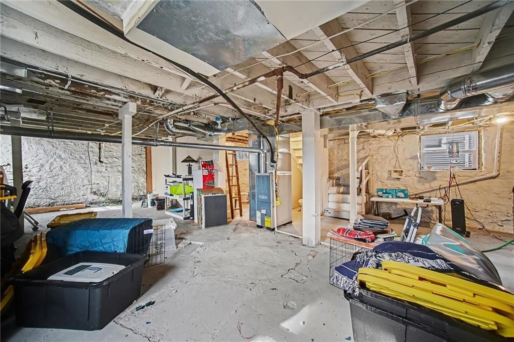 203 N Clinton Place — photo 28