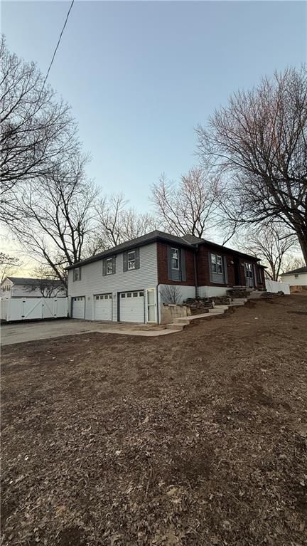 22 Locust Lane — photo 2