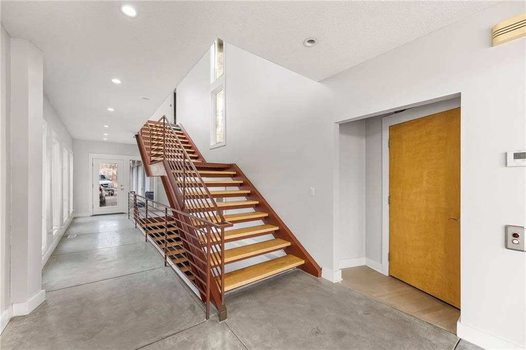 16371 Lake Point Drive — photo 7