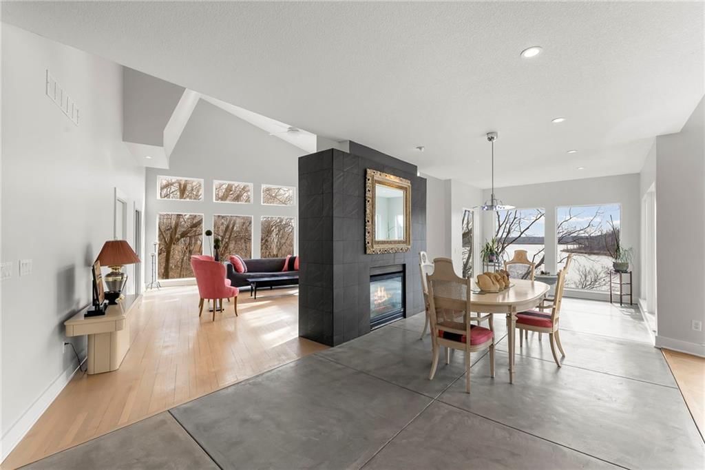 16371 Lake Point Drive — photo 10