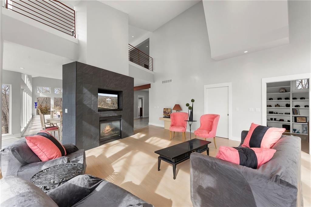 16371 Lake Point Drive — photo 14