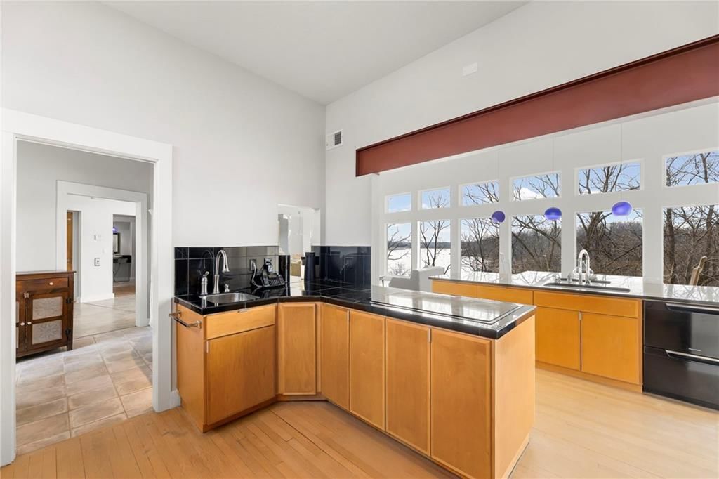 16371 Lake Point Drive — photo 21