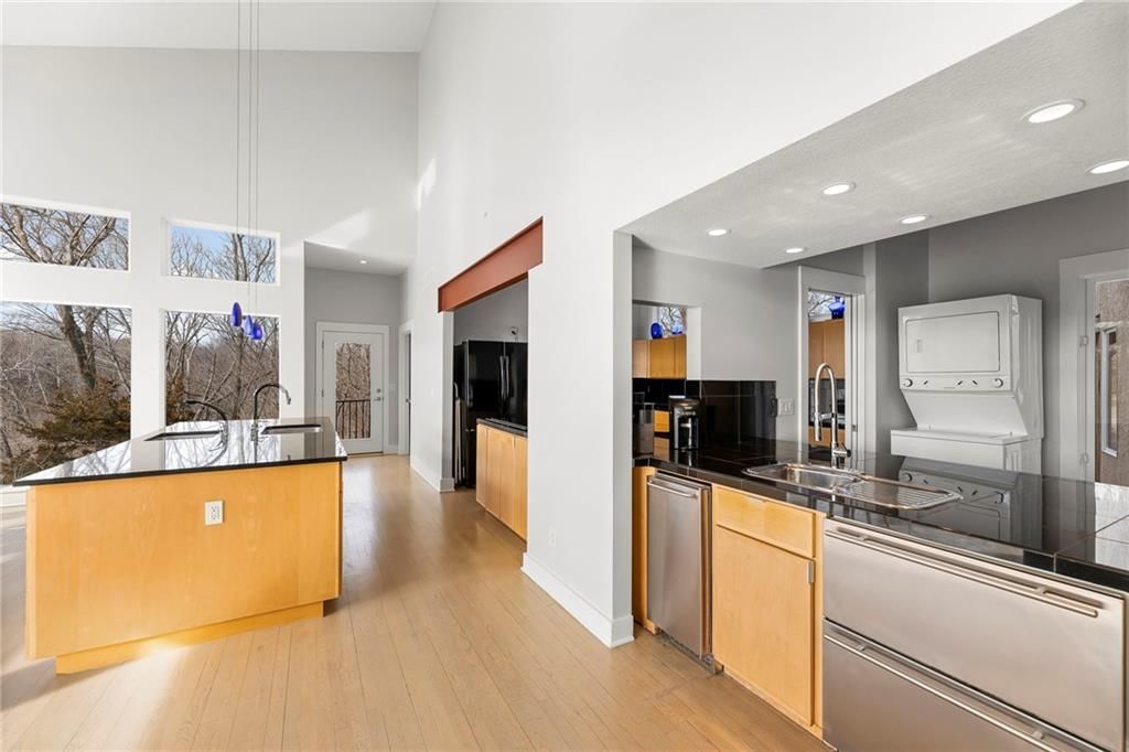 16371 Lake Point Drive — photo 23