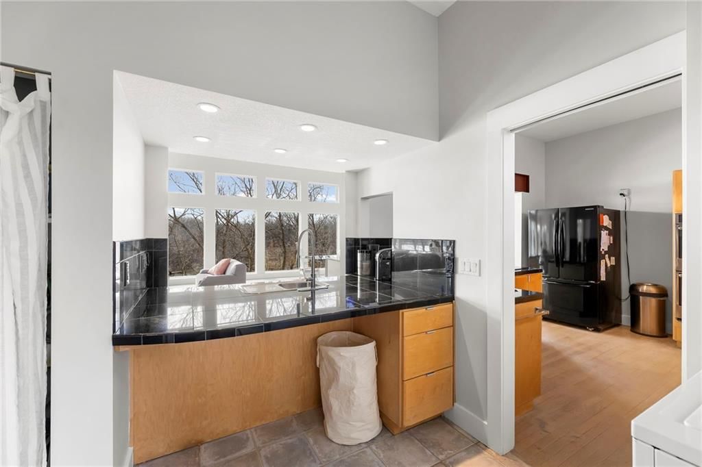 16371 Lake Point Drive — photo 24