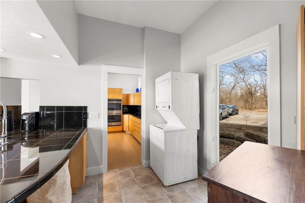 16371 Lake Point Drive — photo 25