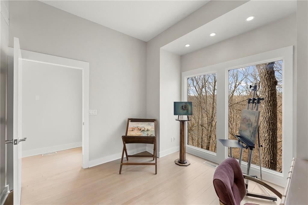 16371 Lake Point Drive — photo 31