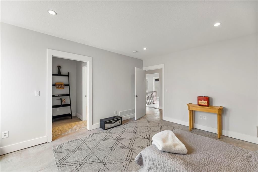 16371 Lake Point Drive — photo 34