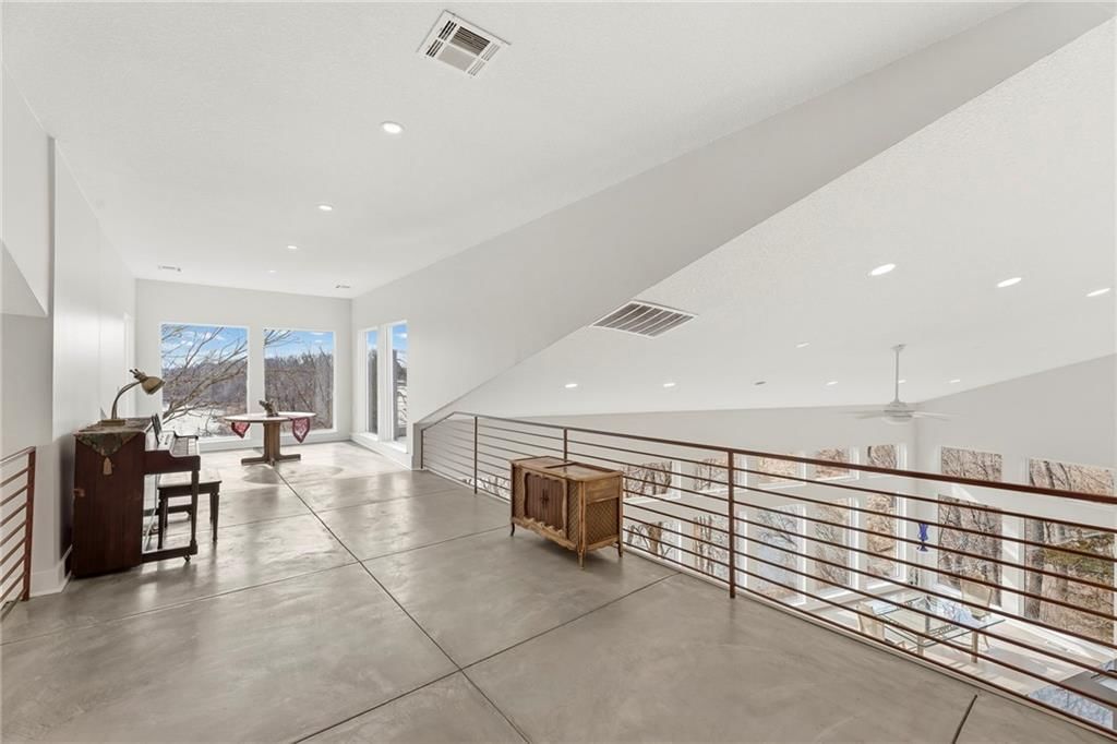 16371 Lake Point Drive — photo 37