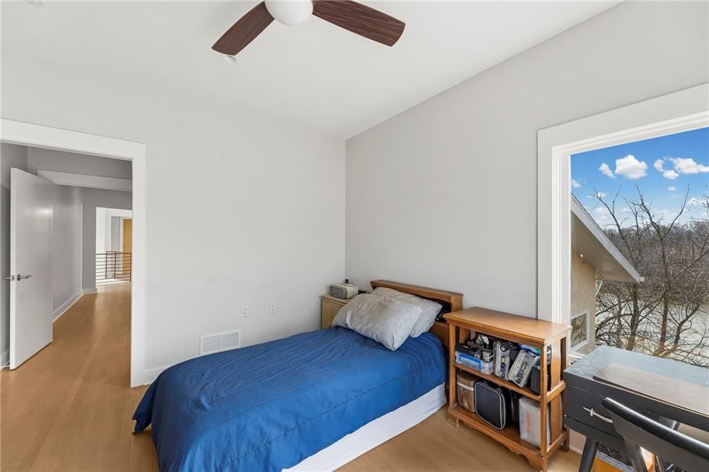 16371 Lake Point Drive — photo 45