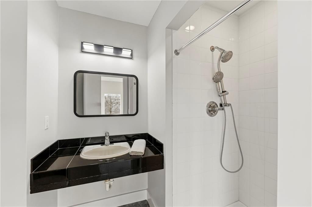 16371 Lake Point Drive — photo 58