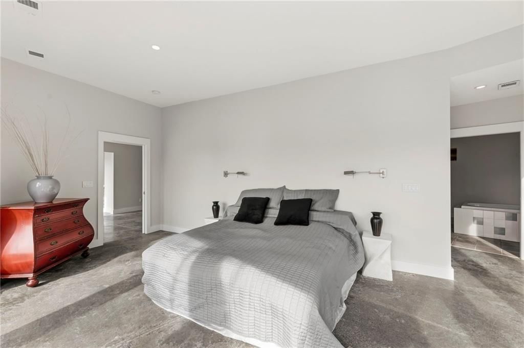 16371 Lake Point Drive — photo 60