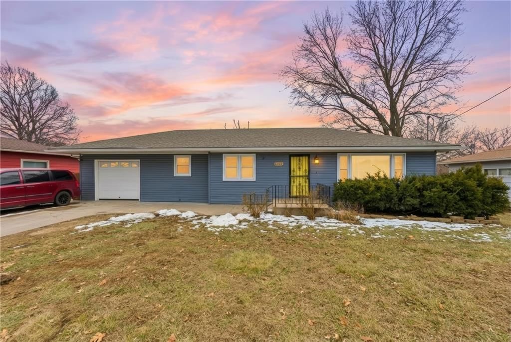 6137 Cernech Road, Kansas City, KS
