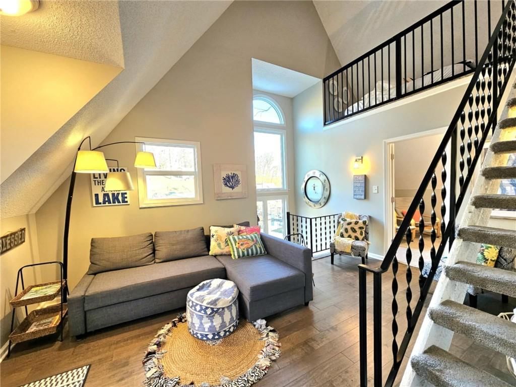 283 Sunrise Acres Point — photo 2