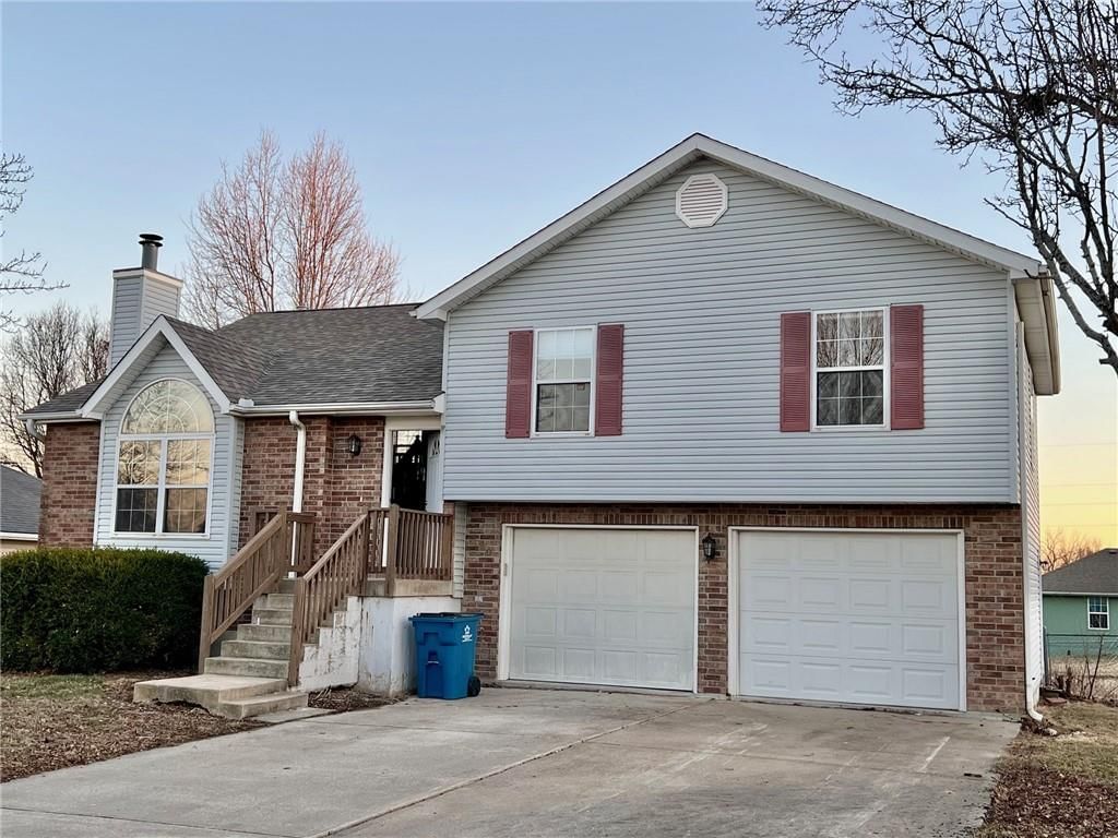 620 Wells Terrace, Odessa, MO