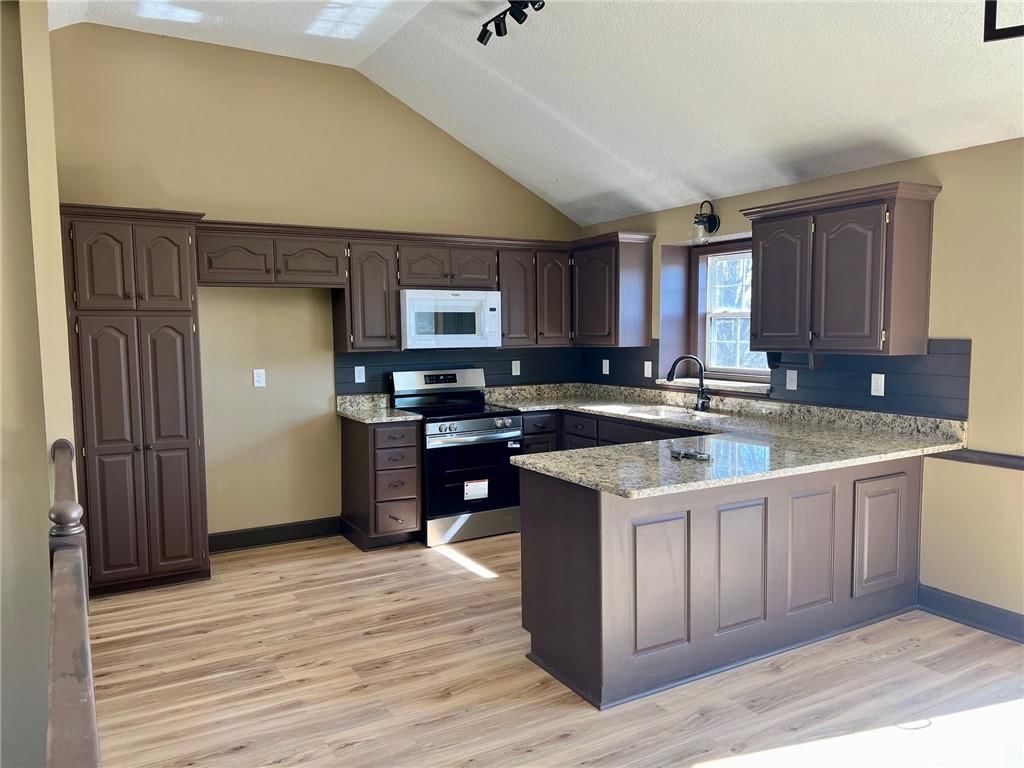 620 Wells Terrace — photo 7