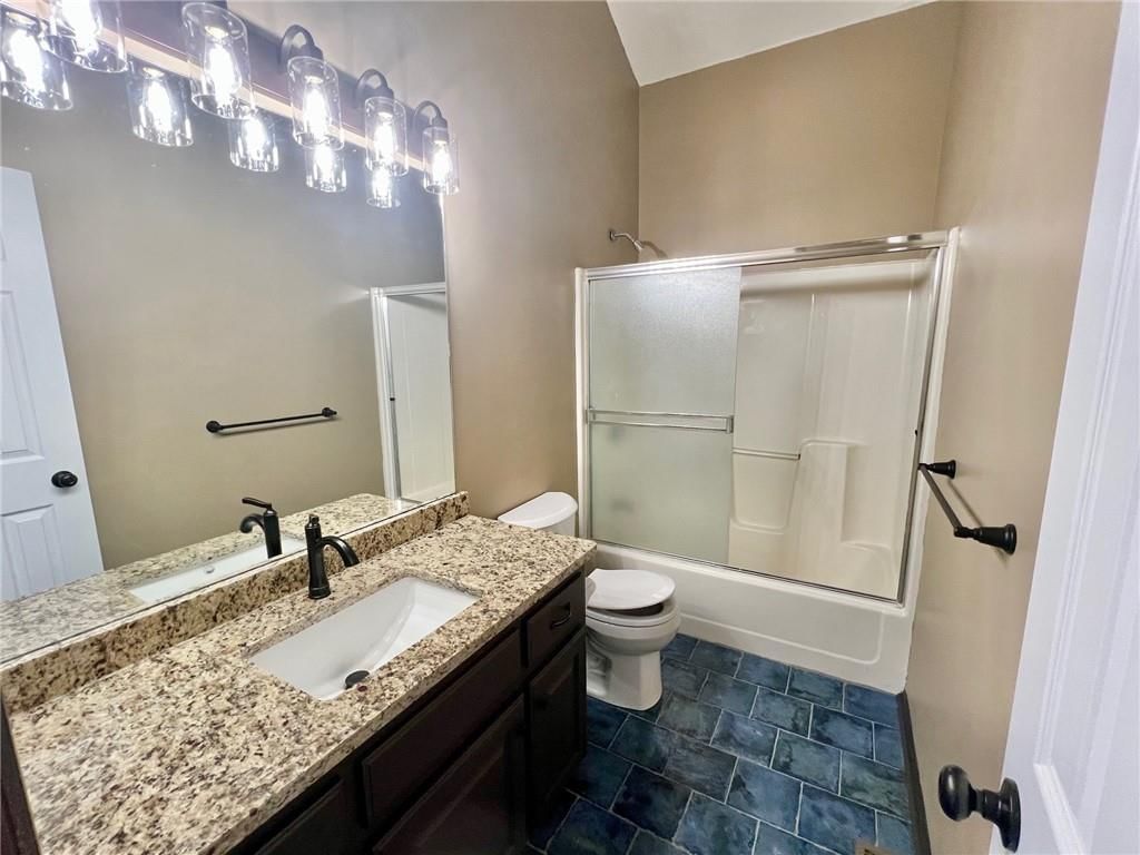 620 Wells Terrace — photo 11