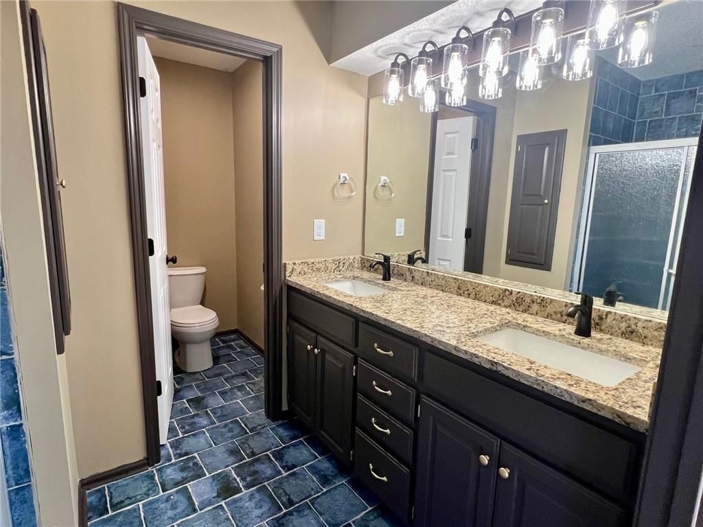 620 Wells Terrace — photo 15