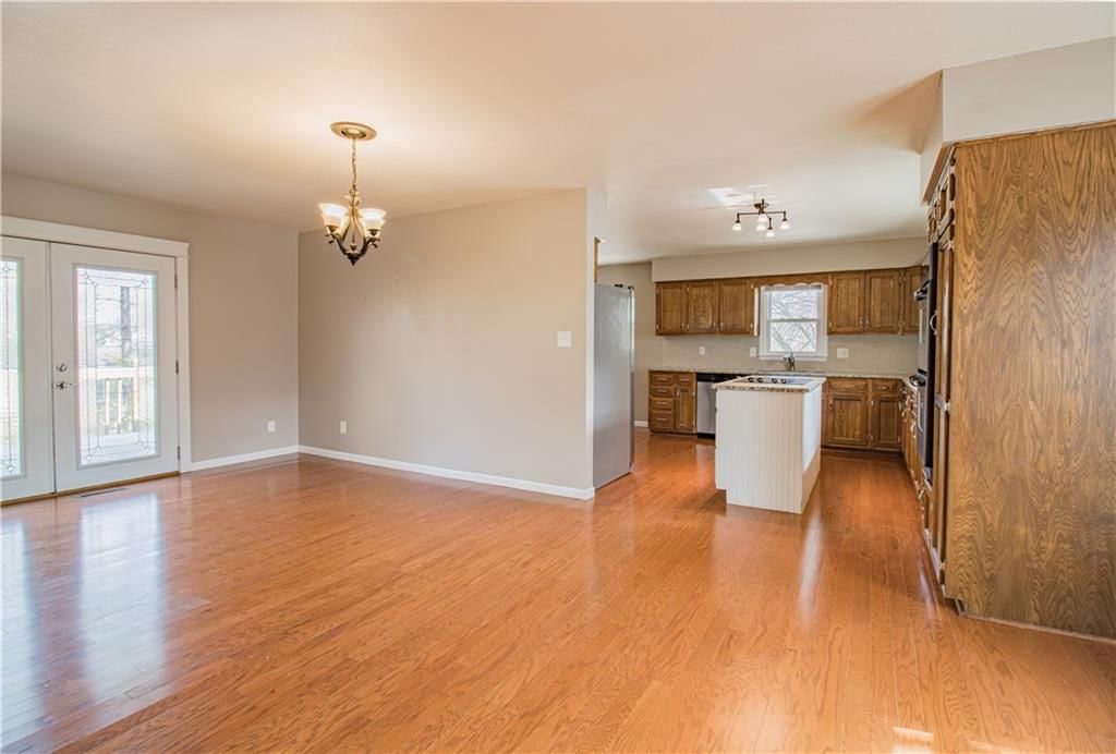713 Tyler Avenue — photo 6