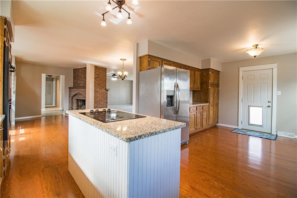 713 Tyler Avenue — photo 8