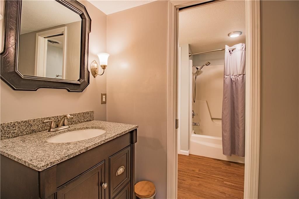 713 Tyler Avenue — photo 19