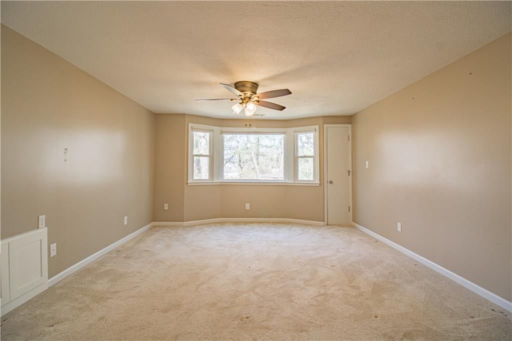 713 Tyler Avenue — photo 21