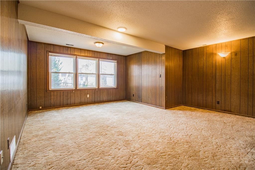 713 Tyler Avenue — photo 29
