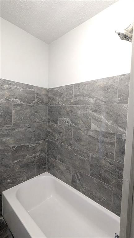 421 Hardesty Avenue — photo 27