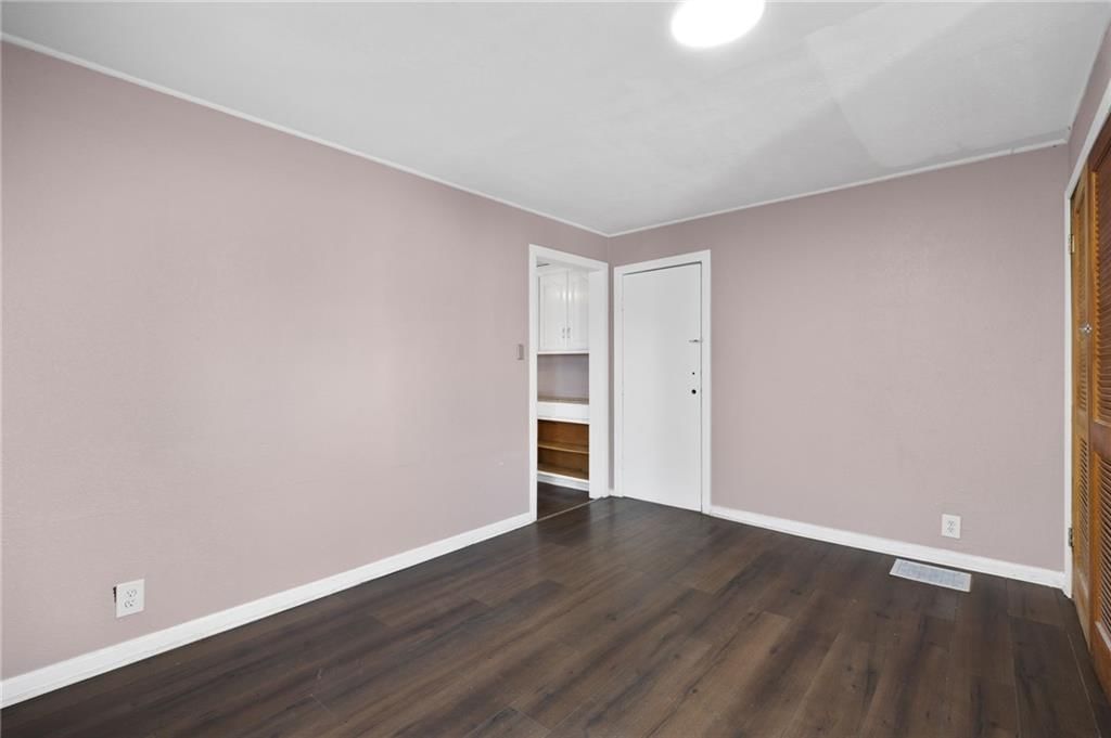 282 S Coy Street — photo 9