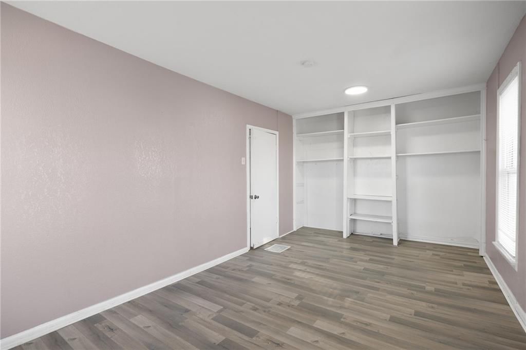 282 S Coy Street — photo 16