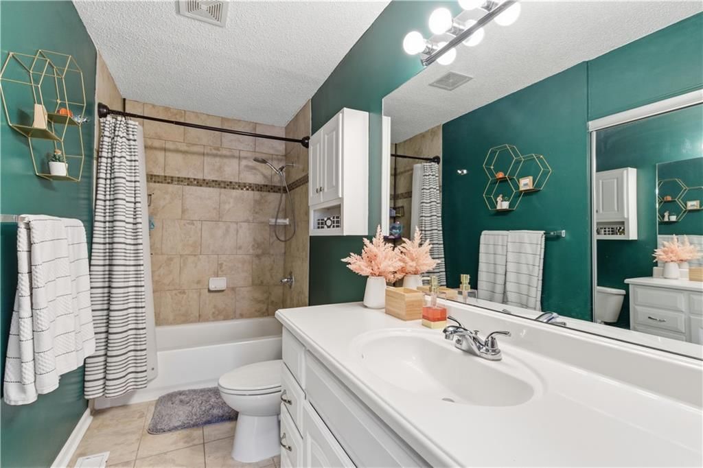 8435 Tauromee Avenue — photo 13