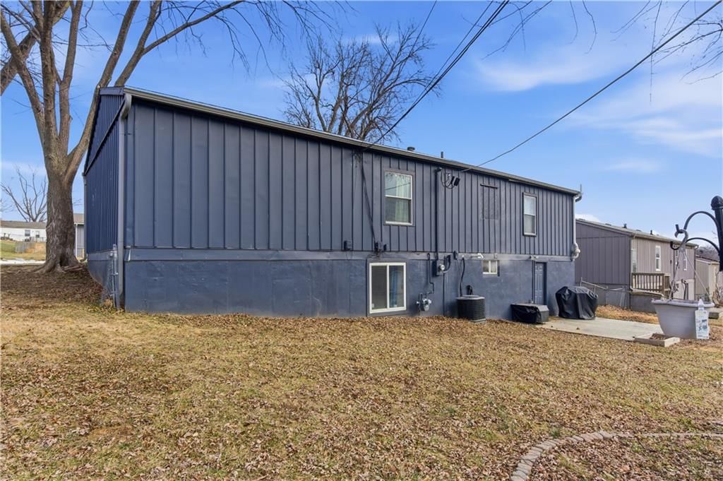 8435 Tauromee Avenue — photo 21