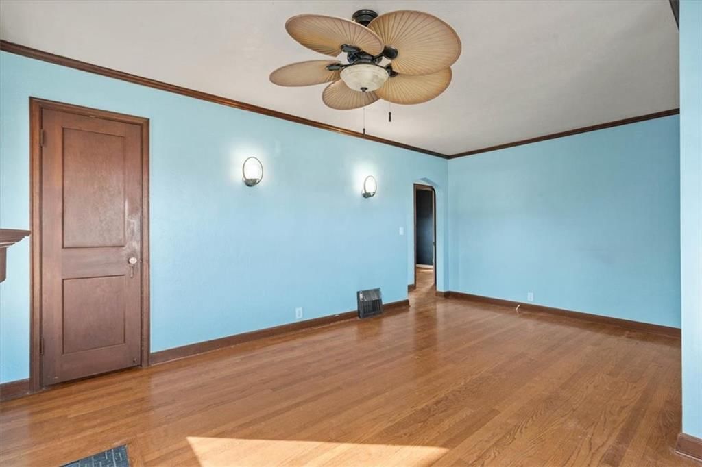 7313 W 61ST Street — photo 6