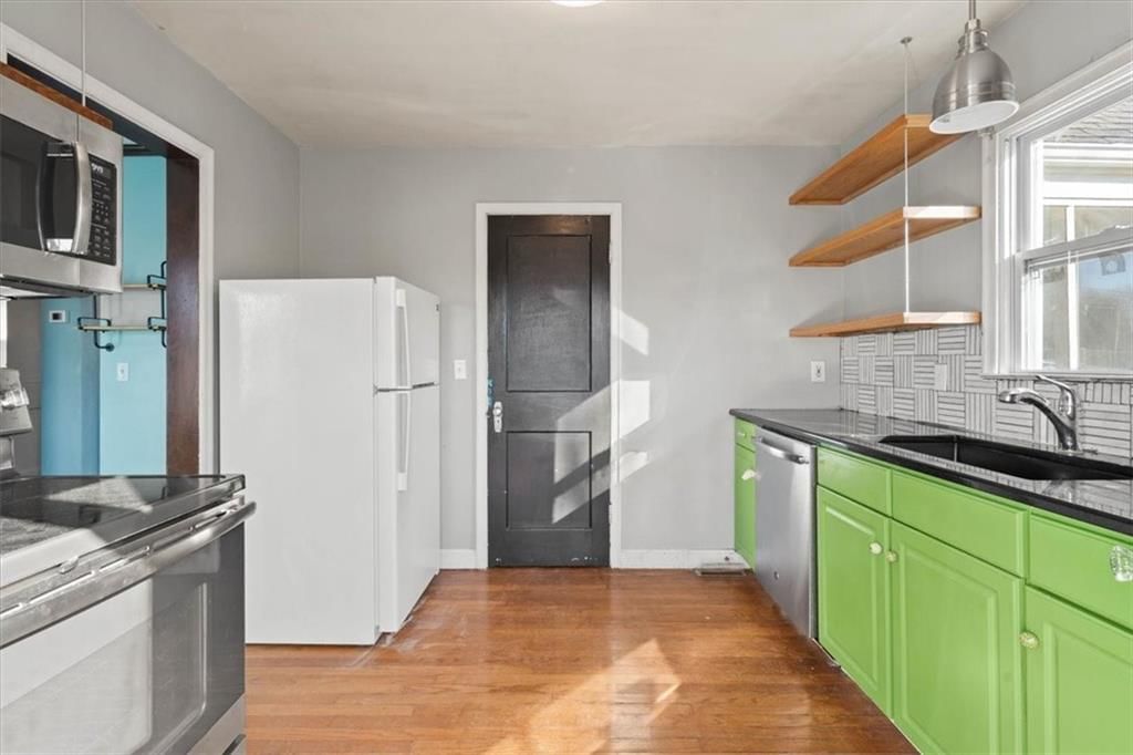 7313 W 61ST Street — photo 16