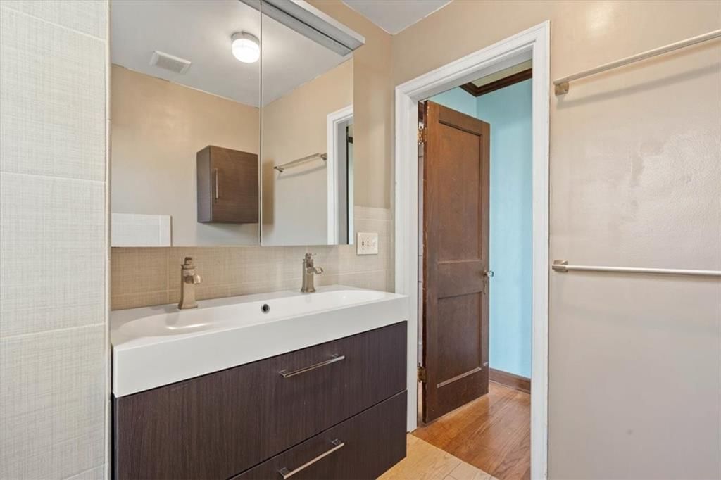 7313 W 61ST Street — photo 24