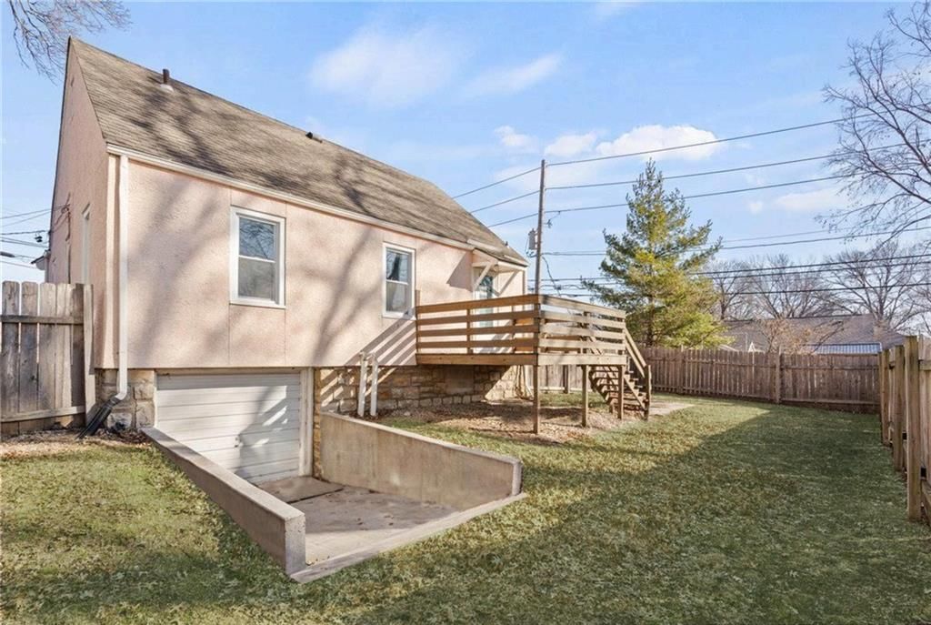 7313 W 61ST Street — photo 29